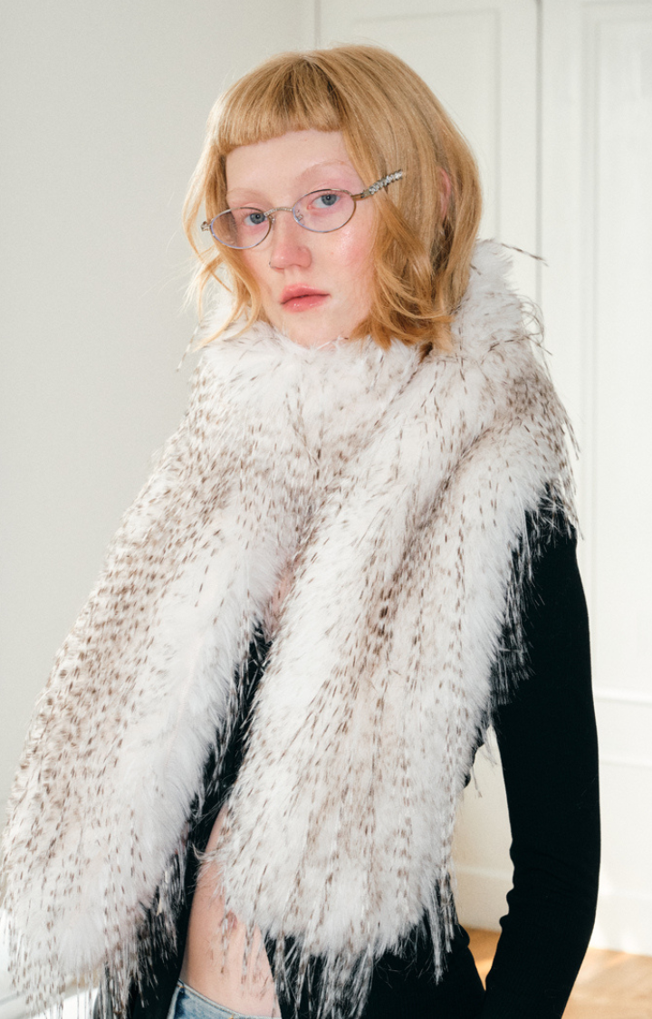 FROSTBITE LUXE FAUX FUR SCARF IN SNOW LEOPARD WHITE
