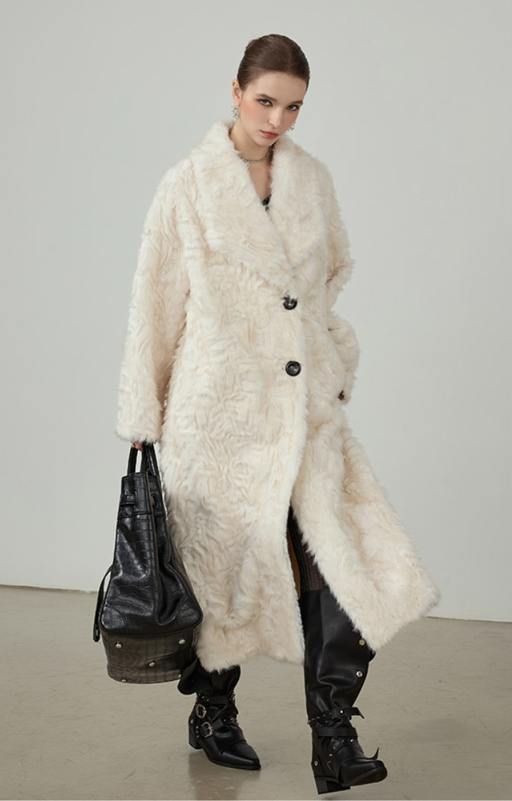 LUNA VEIL FAUX FOX LONG COAT IN CLOUD IVORY