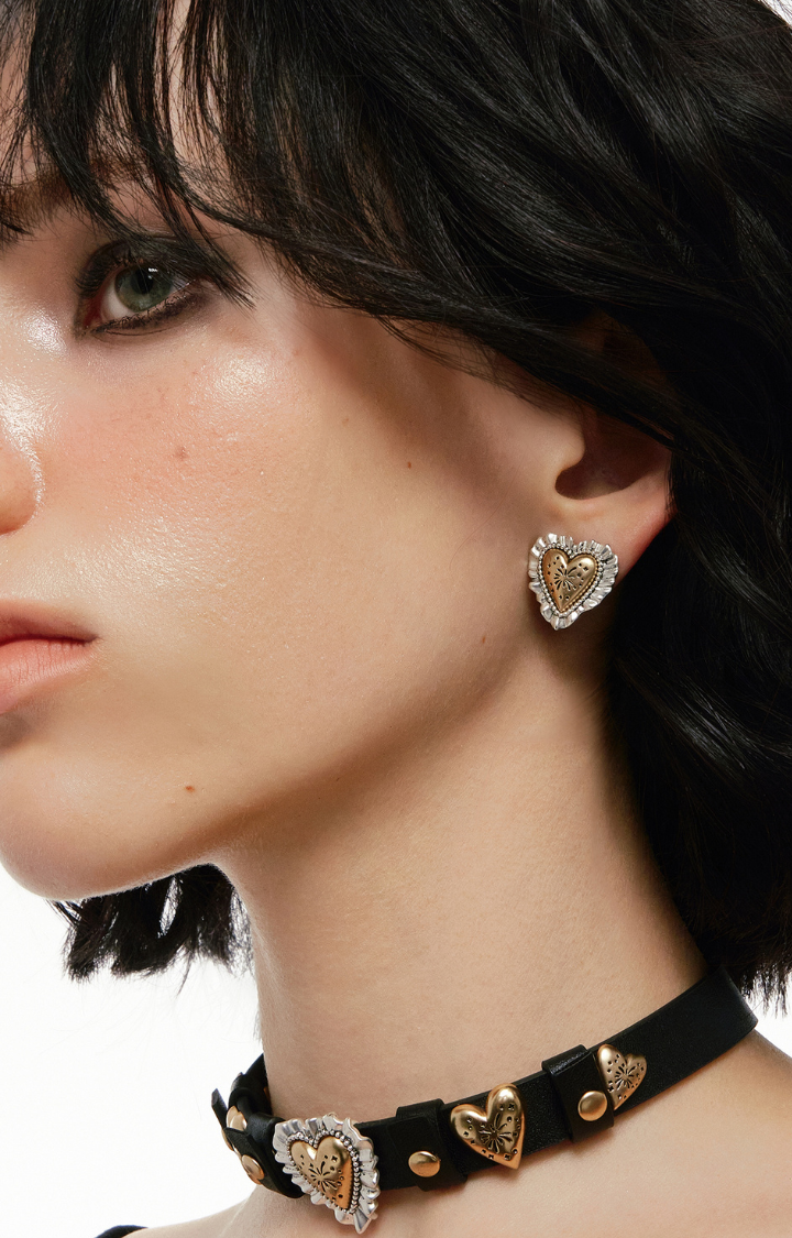 FIREWORK HEART STUD EARRINGS