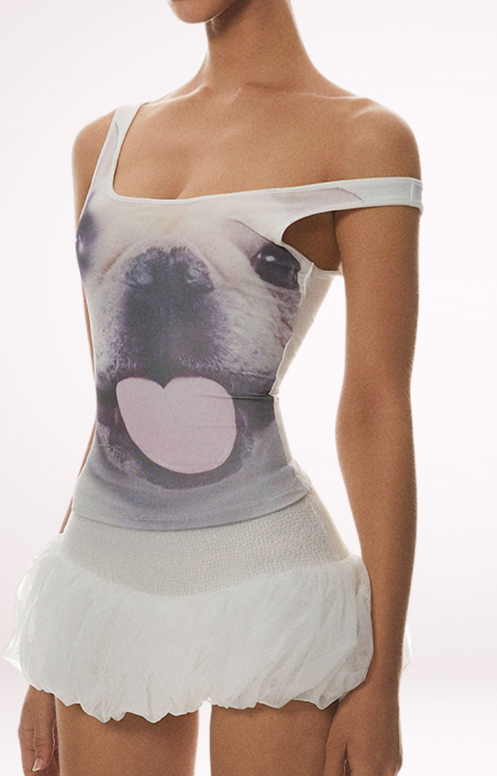 HEART PUP OFF-SHOULDER GRAPHIC TOP