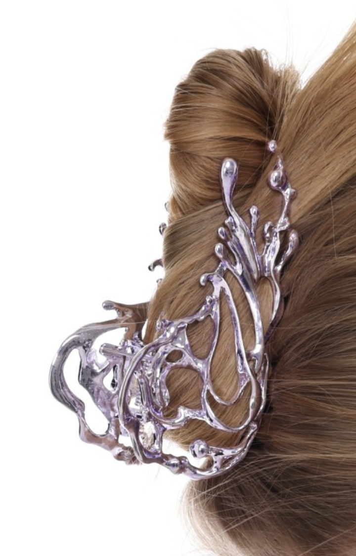 MOLTEN PETAL CLIP