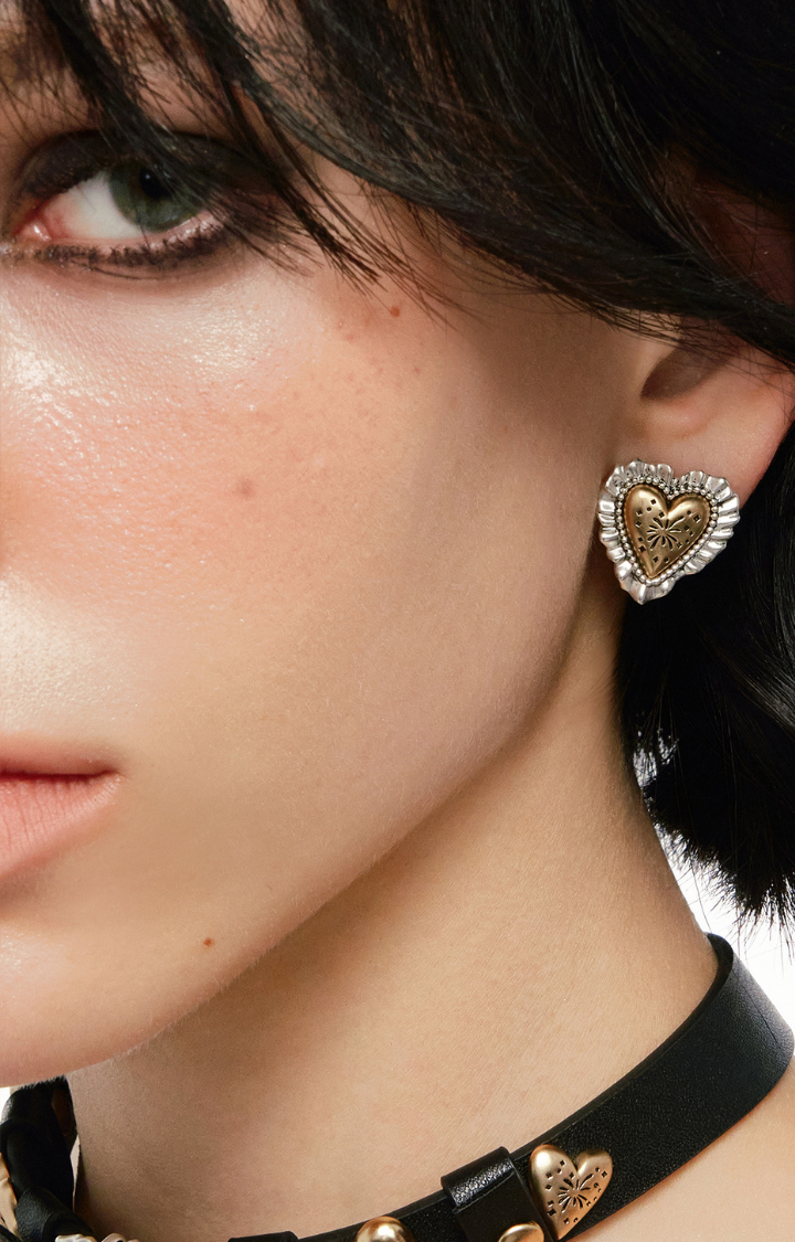 FIREWORK HEART STUD EARRINGS