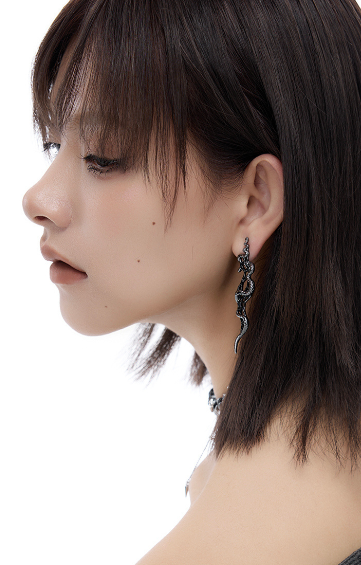 SERPENT FANG DROP EARRINGS