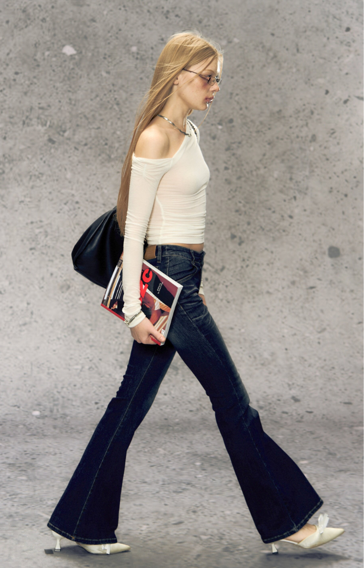 SILENT FLARE REBELLION JEANS IN MIDNIGHT BRUISE