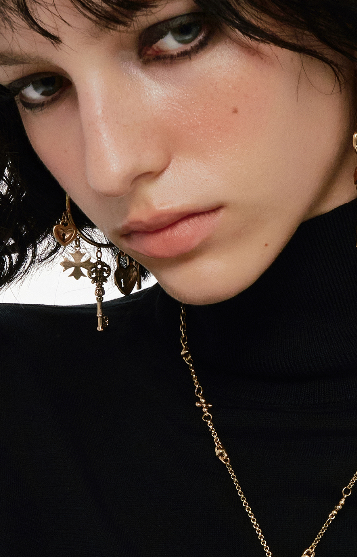 MIDNIGHT KEY OBSESSION HOOP EARRINGS