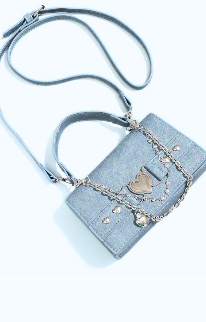 LOCKED HEART CRUSH SHOULDER BAG